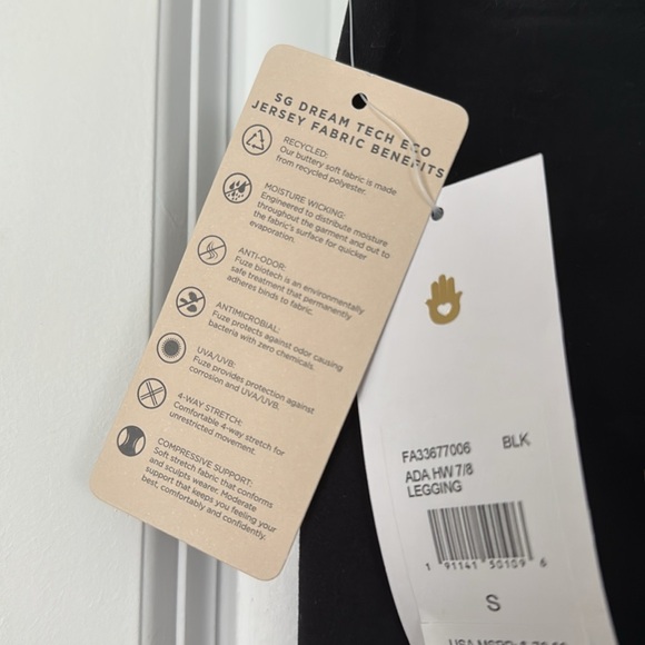 Spiritual Gangster Classic Black Leggings Sz S NWT - Picture 4 of 4